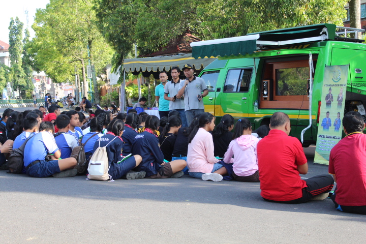 Kejari Gianyar Sosialisasikan JMS dan JRP di Ajang CFD