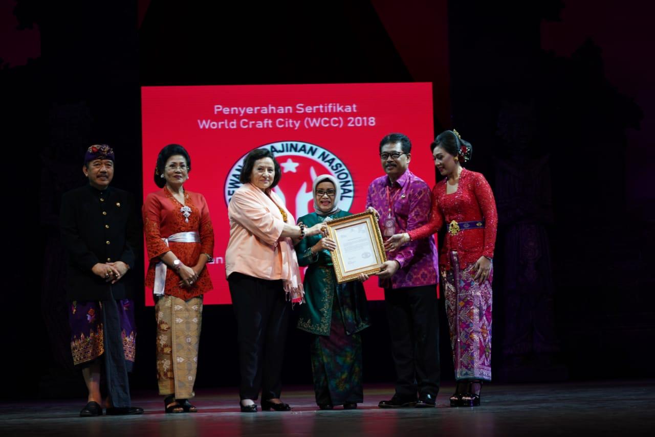 GIANYAR DITETAPKAN SEBAGAI KOTA KERAJINAN DUNIA